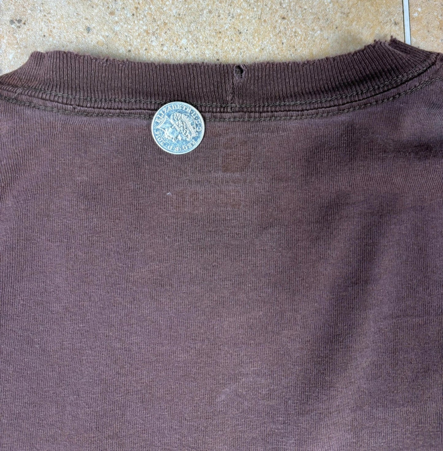 vintage cropped boxy carhartt t shirt - Raw Retro.